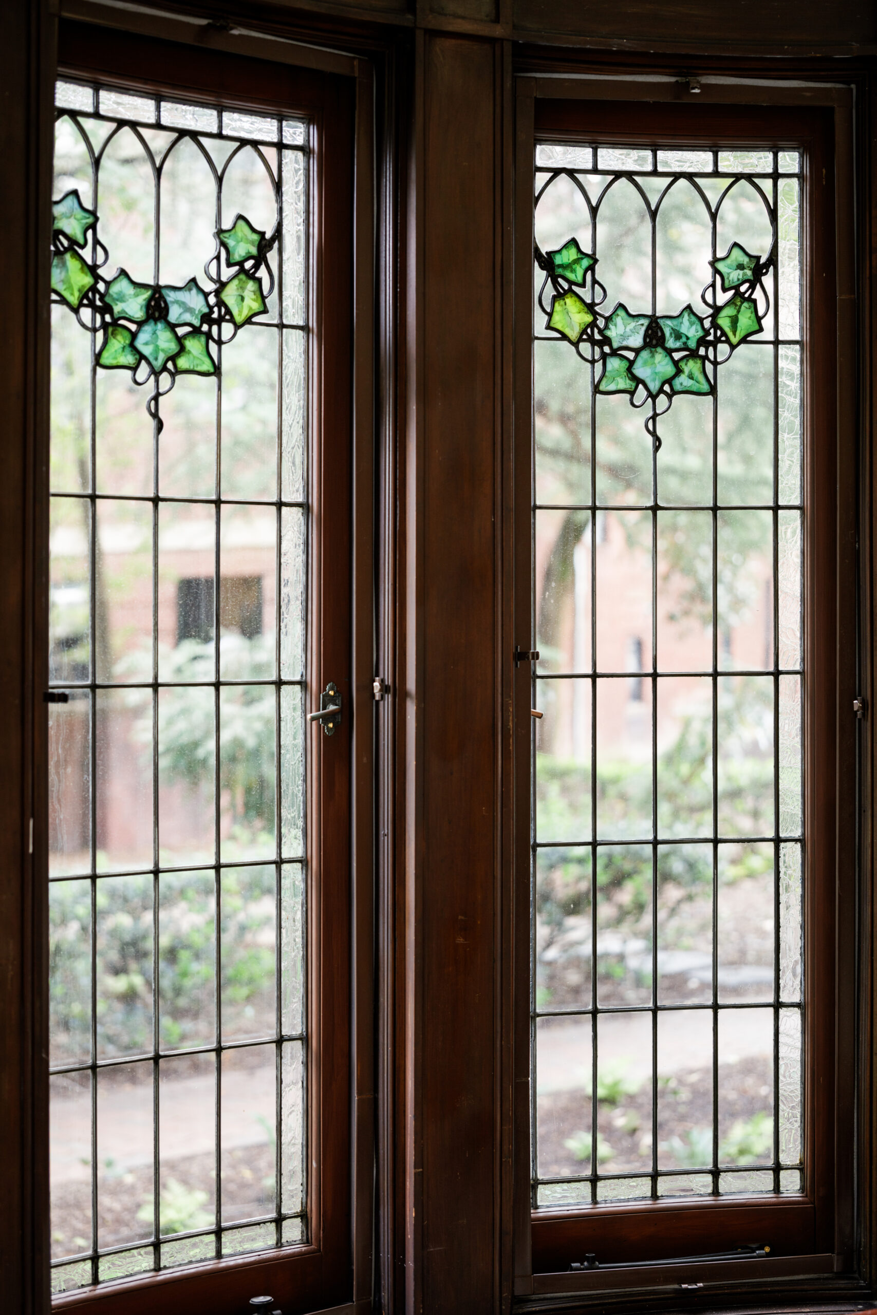 Photo of restored windows Reinstalled in the interior of the Breakfast Room.